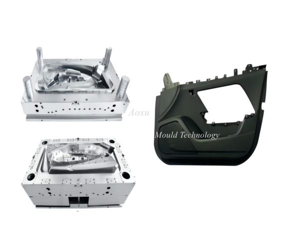 Produttore di stampi ad iniezione per pannelli porta in plastica per auto